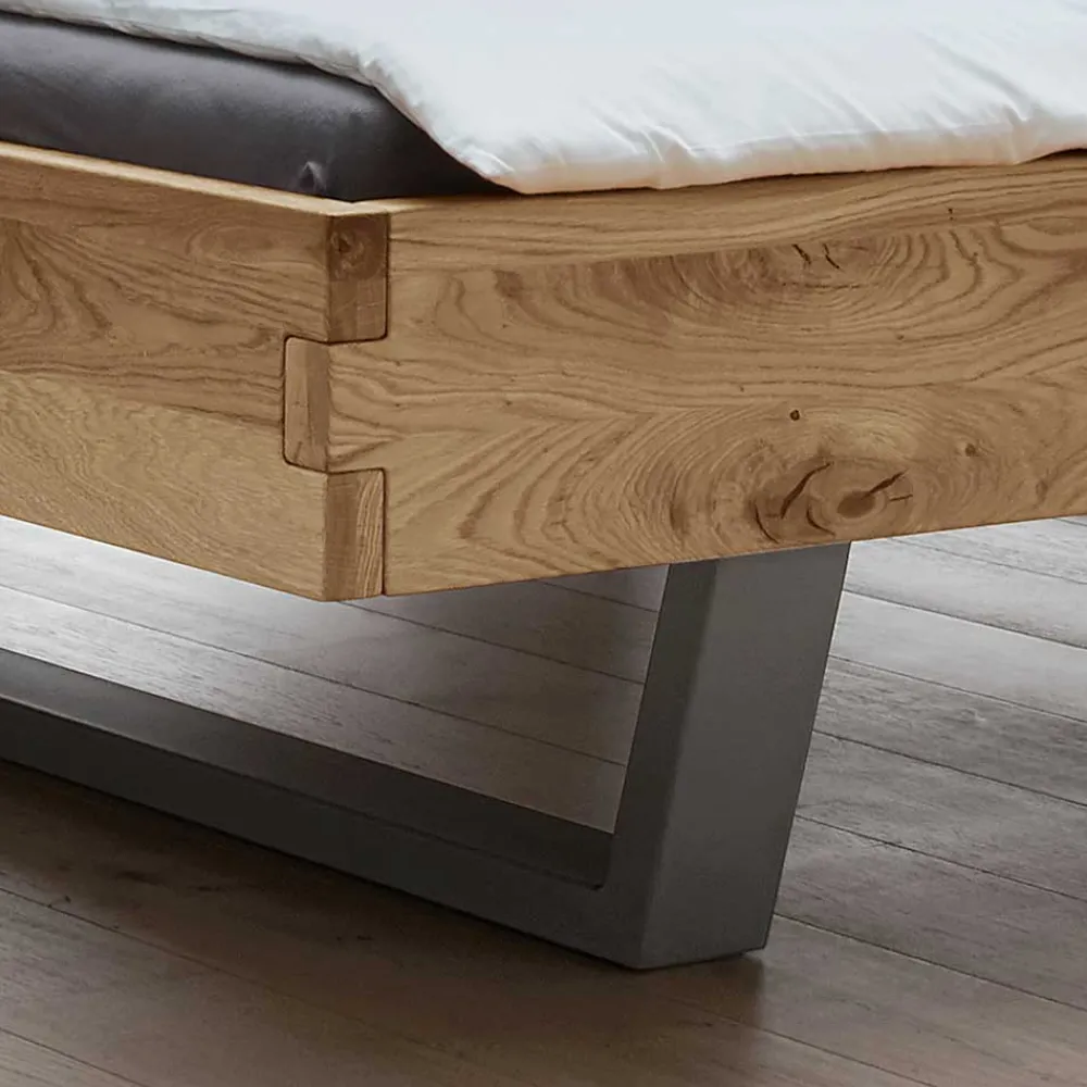 New Bett mit Nachtkonsolen Vercion Massivholzmöbel|Komfortbetten