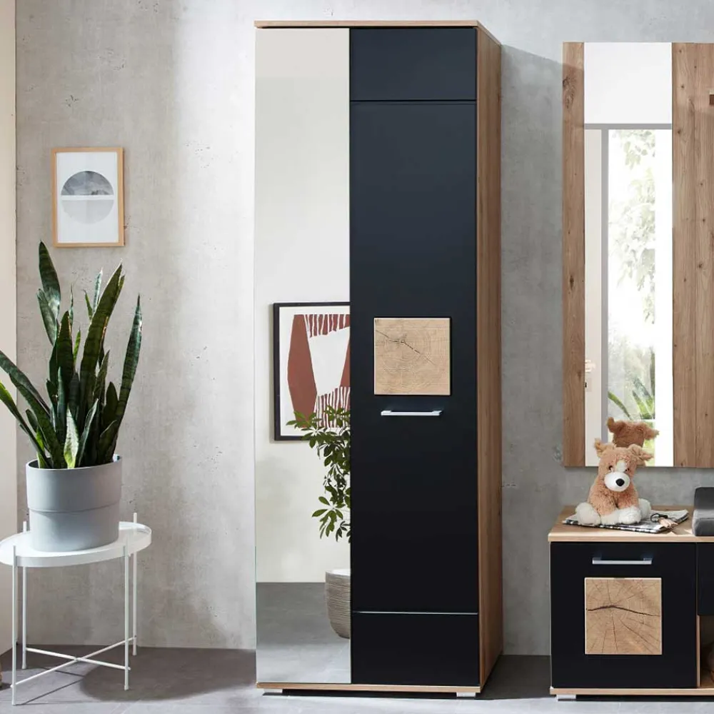 Sale Dielenkleiderschrank Griffin Dielenschränke