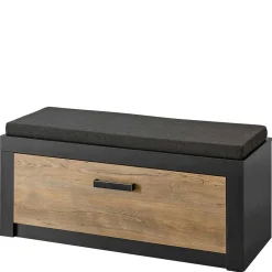 New Flurgaderobe Zarevas Garderobensets