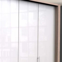 Großer Gleittürenschrank Andryas Jugendkleiderschrank