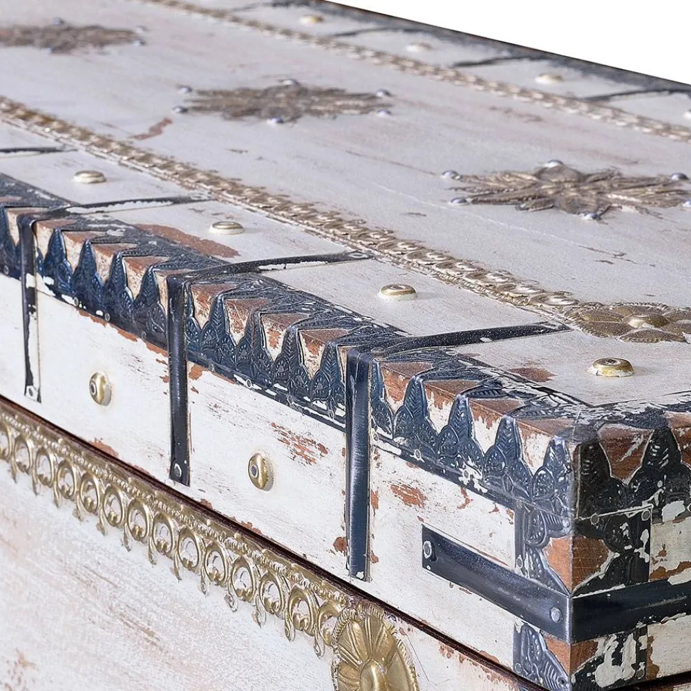 Hot Holztruhe Kara Truhen