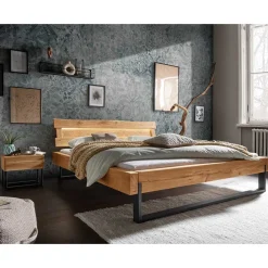 Wildeiche Balkenbett Useda Doppelbetten|Massivholzbetten